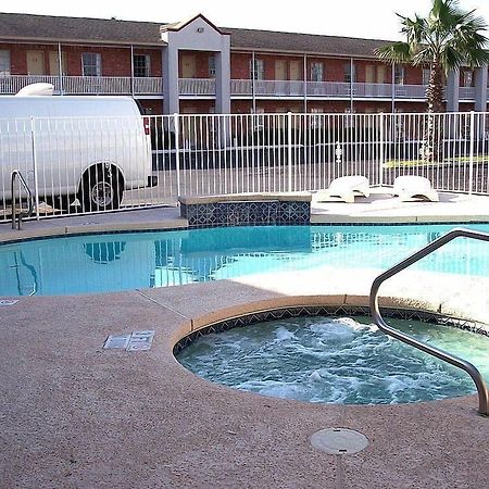 Value Inn & Suites - Harlingen Eksteriør bilde